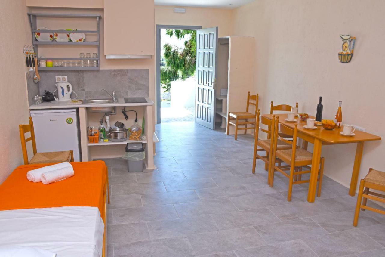 Studios Kapsali Galini (Naxos) Exterior foto